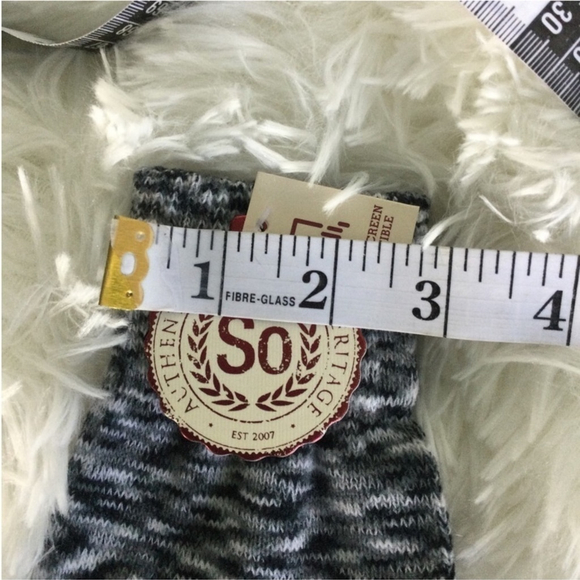 SO magic style knit gloves Woman's Juniors black ivory & Spacedye set - Picture 11 of 16